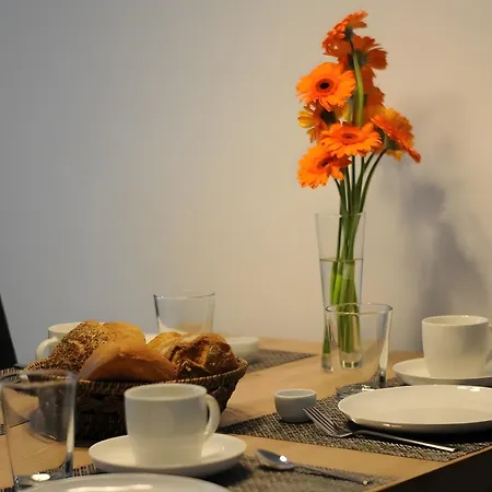 Punkt15 - Modern - Rollstuhlgerecht Apartment *